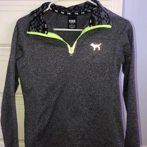 Pink fitted active wear long sleeve shirt